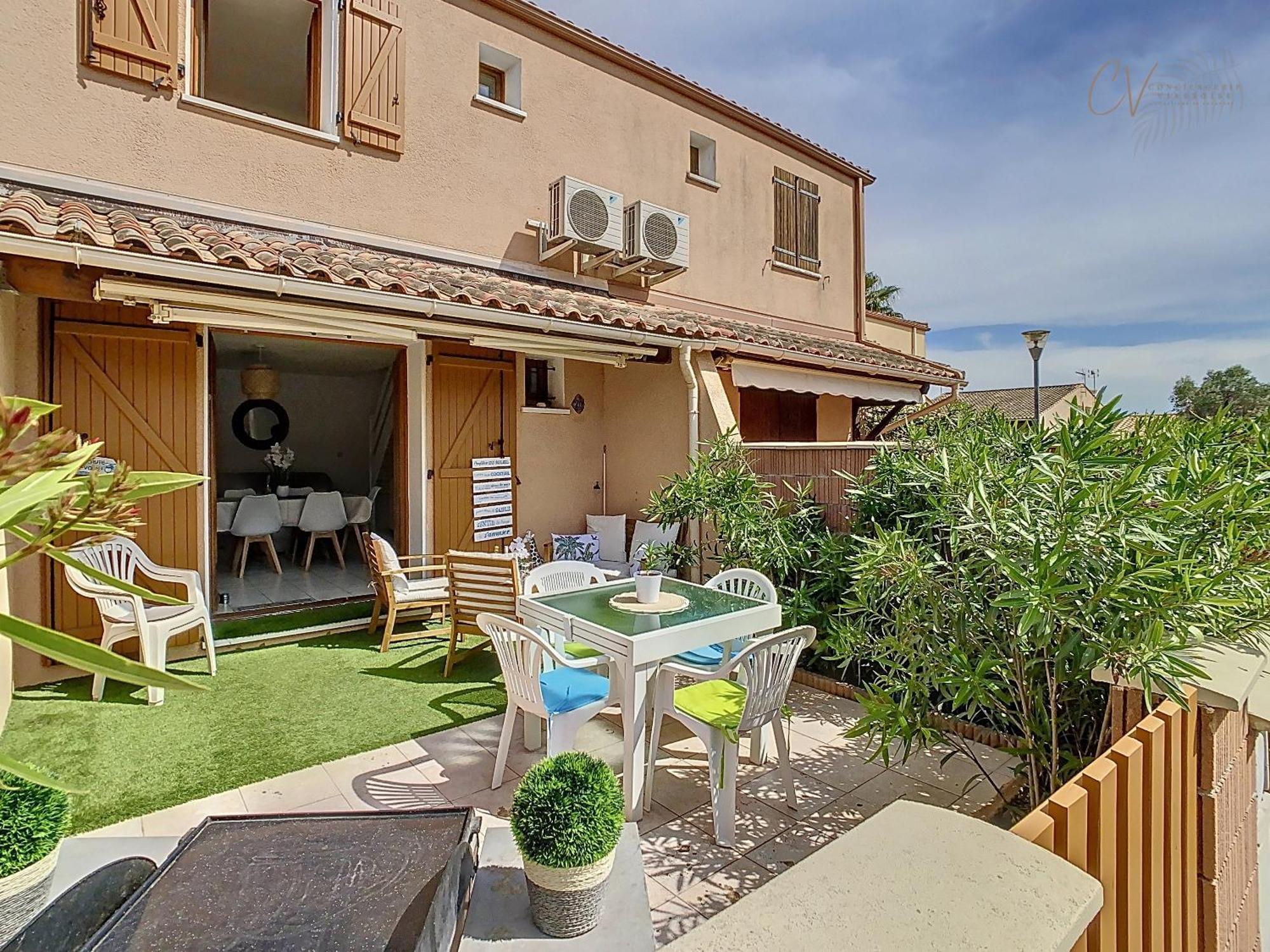 Maison bord de mer en résidence avec piscine Vias Esterno foto